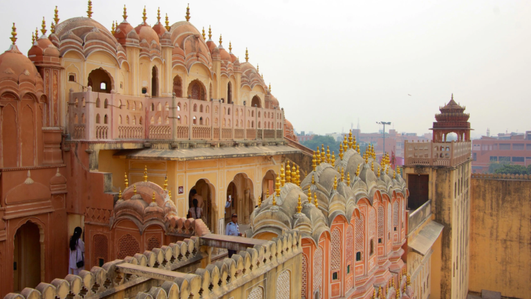 Top Services Offered by a Trusted Tour and Travel Agency in Jaipur